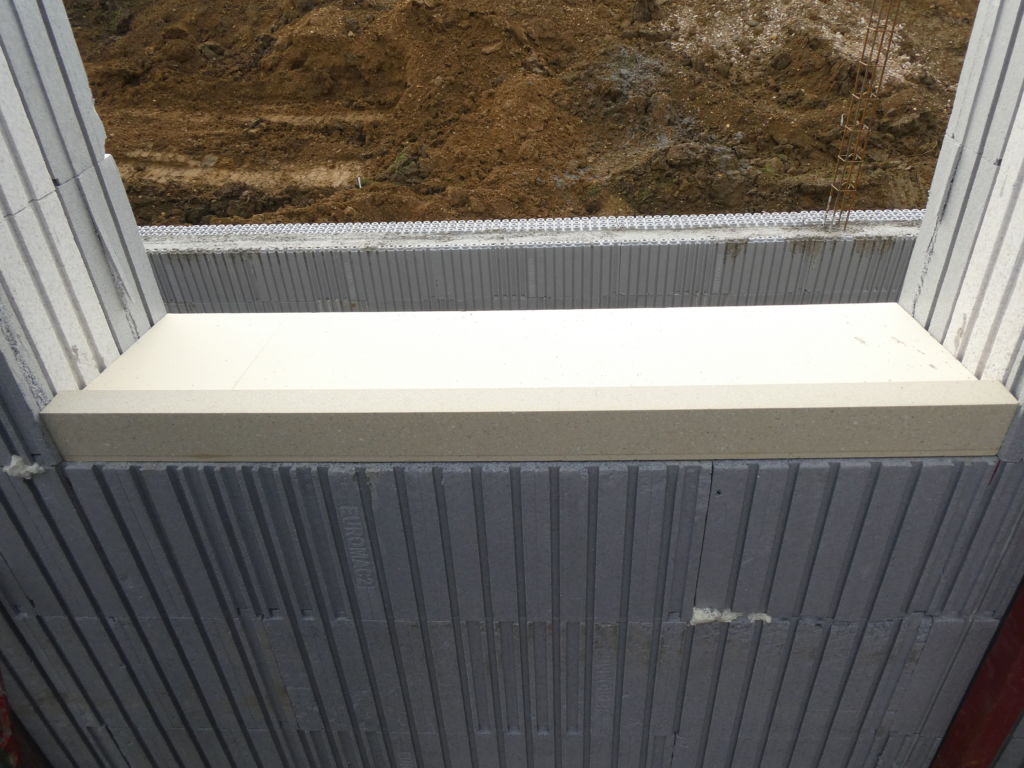 Comment rendre un appui de fenêtre isolant ?